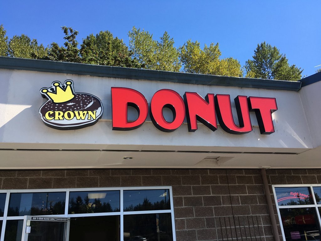 Crown Doughnuts