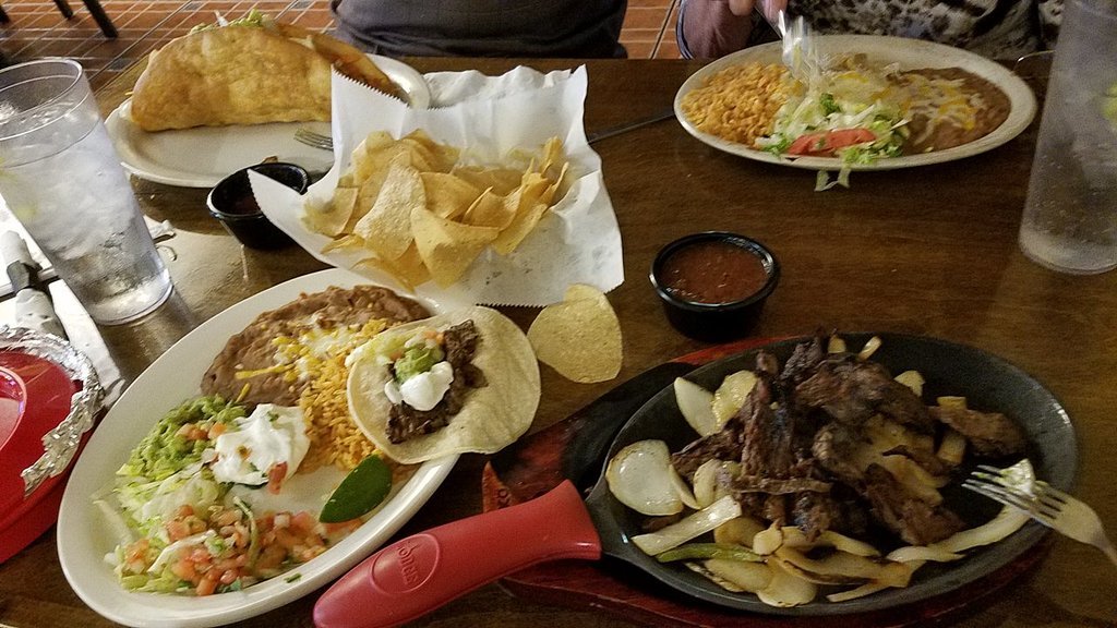 Mezcales Mexican Bar & Grill