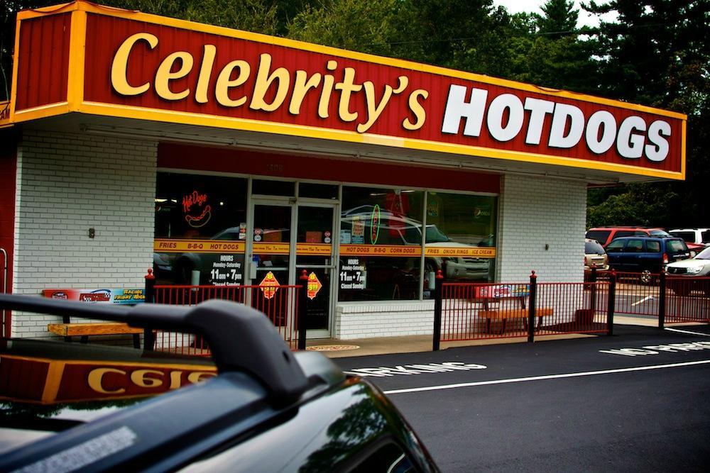 Celebrity`s Hotdogs