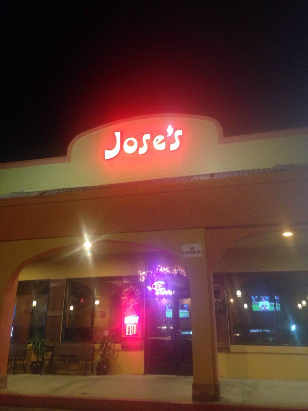 Jose`s Restaurant & Grill