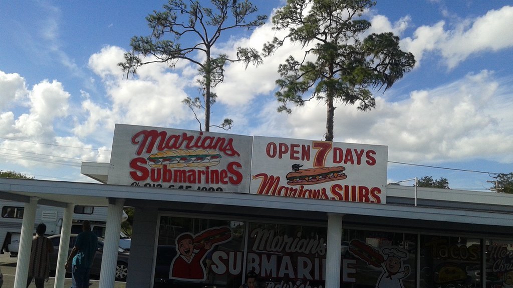 Marian`s Sub Shop