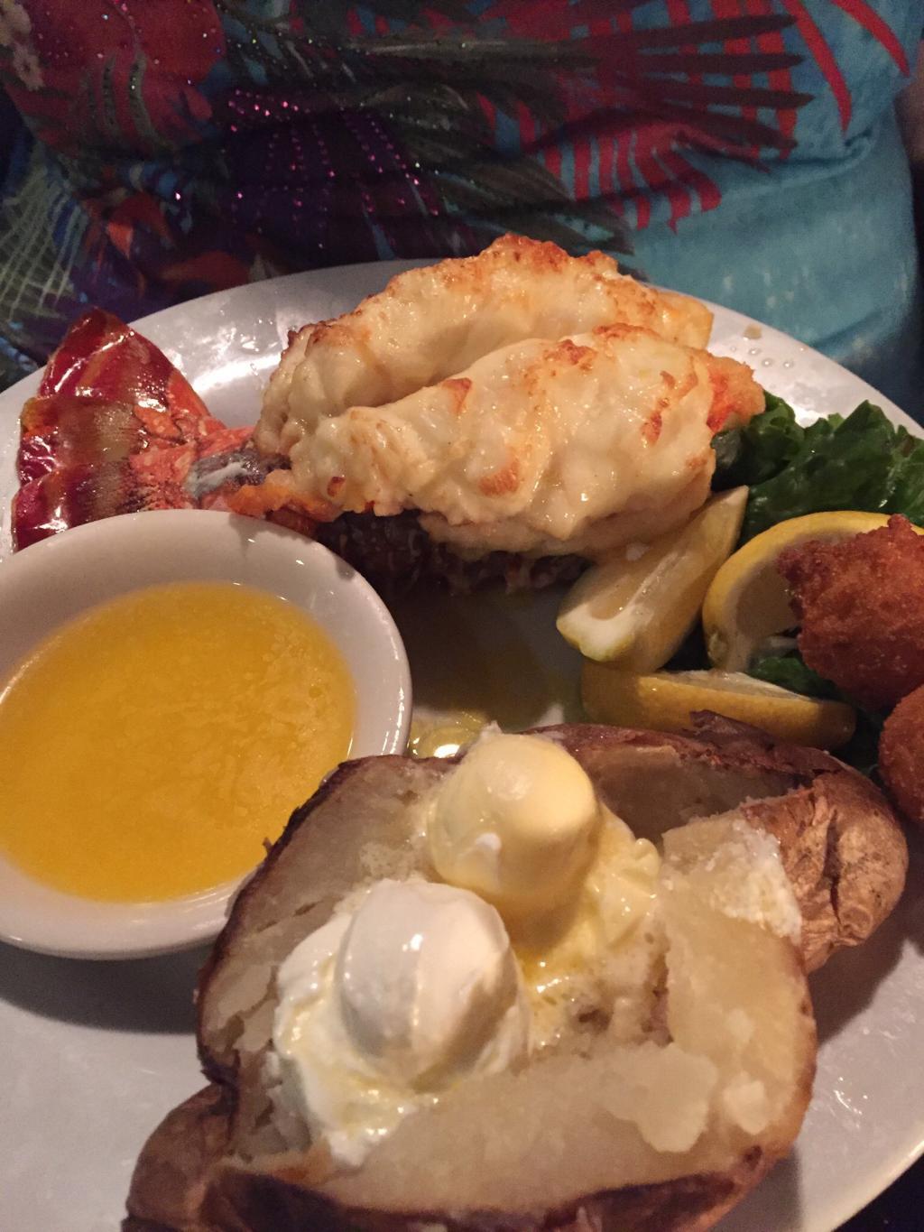 Ernie`s Seafood Restaurant & Bar