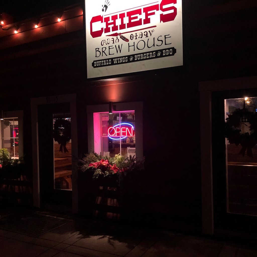 Chief`s Wild Wings